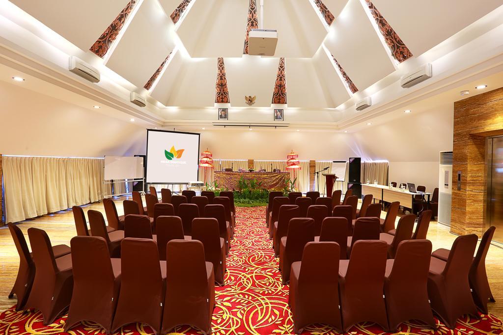Mega Boutique Hotel Kuta Lombok Exterior foto