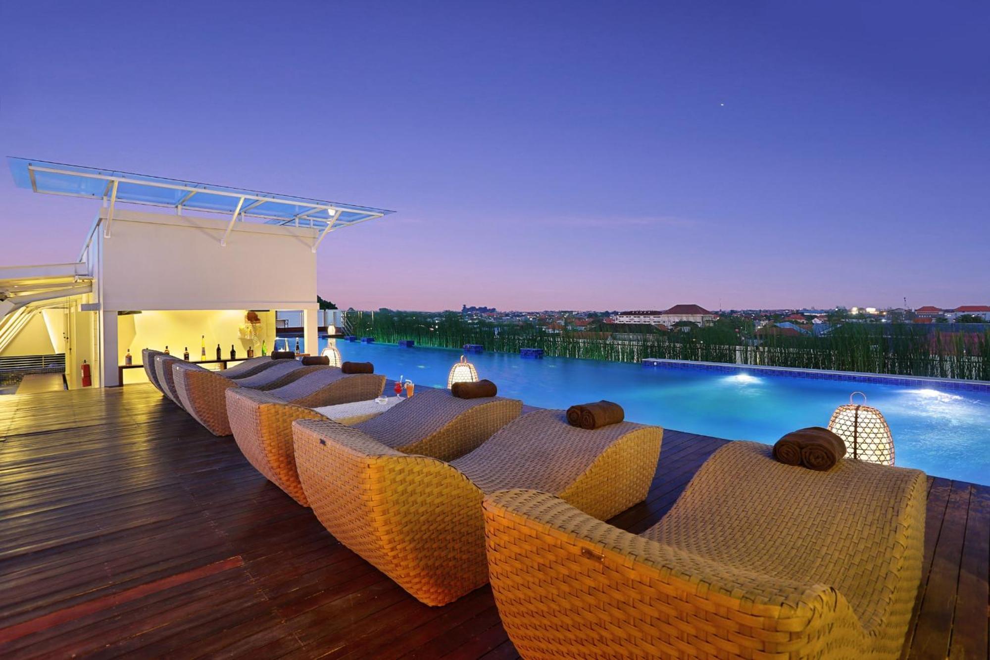 Mega Boutique Hotel Kuta Lombok Exterior foto