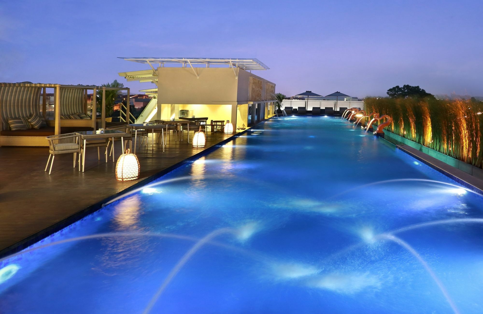 Mega Boutique Hotel Kuta Lombok Exterior foto